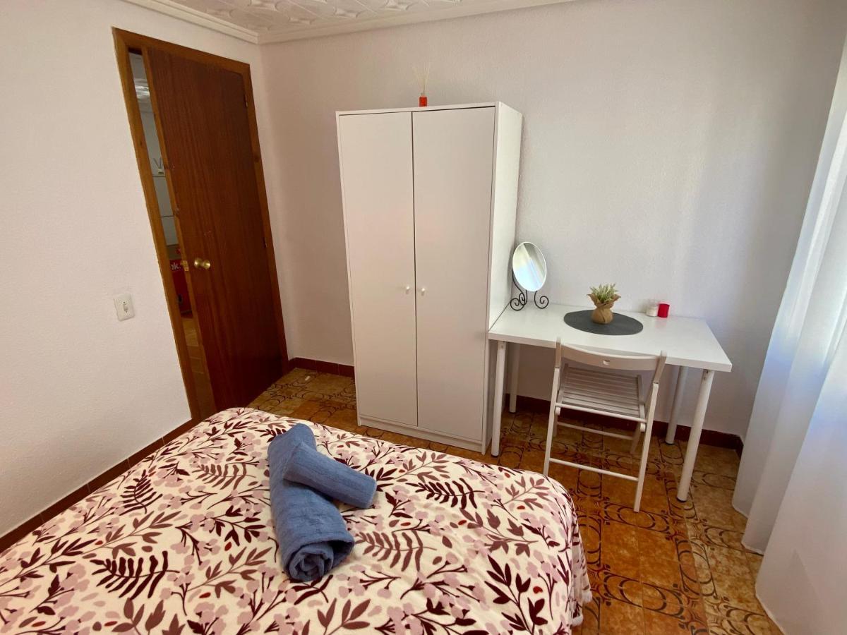 A Separate Room Comfort In A Two-Room Apartment Is 28 Km From Valencia With Wi-Fi Sagunto Kültér fotó